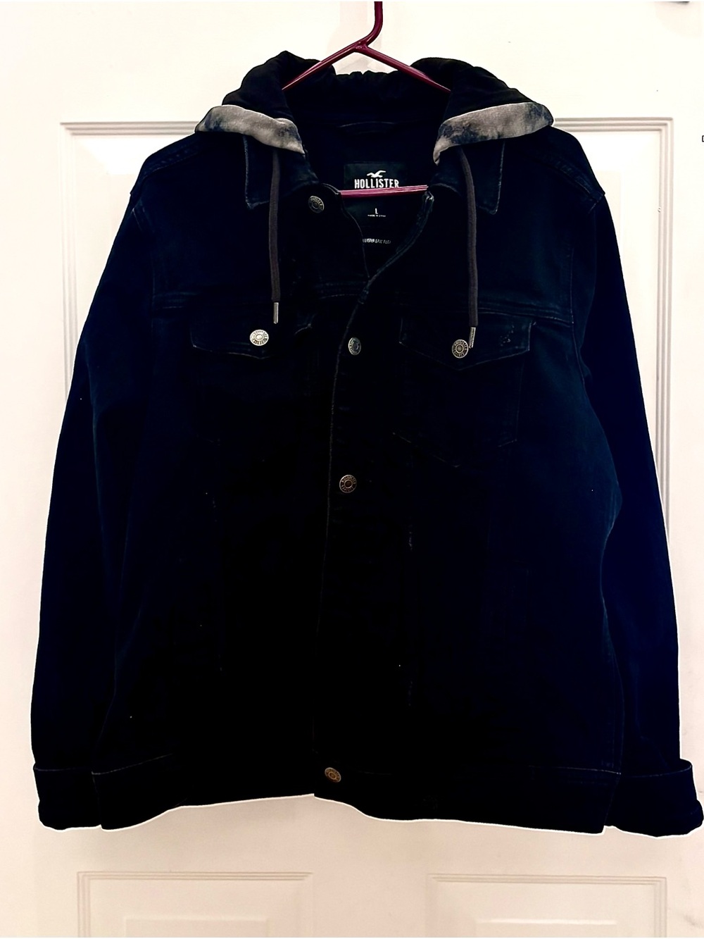 Hollister Men's Black Hooded Jean Jacket